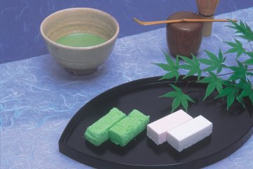 Wagashi sweets made for consumption with matcha tea (1/2)