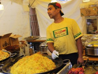 Even Brazilian-inspired Indian meals make an appearance at the festival. Hop from one food stall to the next to taste a variety of dishes.