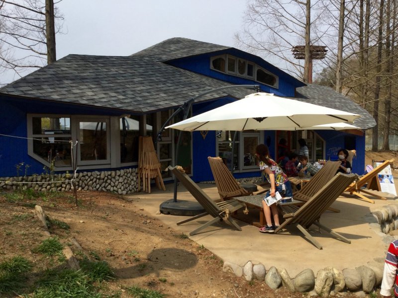 The new Cafe Puisto has cozy indoor and outdoor seating.