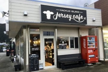 The Jersey Cafe in the town