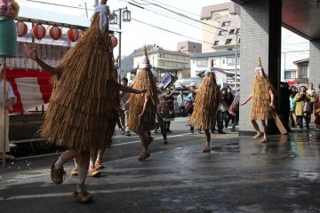 The Kasedori Festival birds dancing in the streets