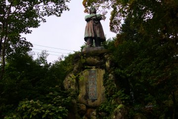 A statue of Itagaki Taisuke