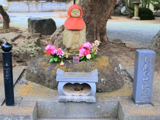 The happy jizo statue