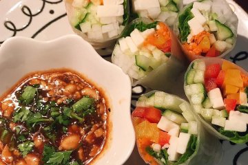 Colorful and healthy spring rolls