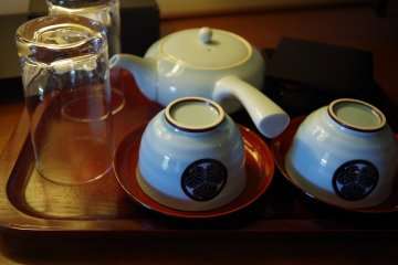 Japanese ceramic tea set of Chion-in Wajun-kaikun Hotel in Higashiyama Kyoto City
