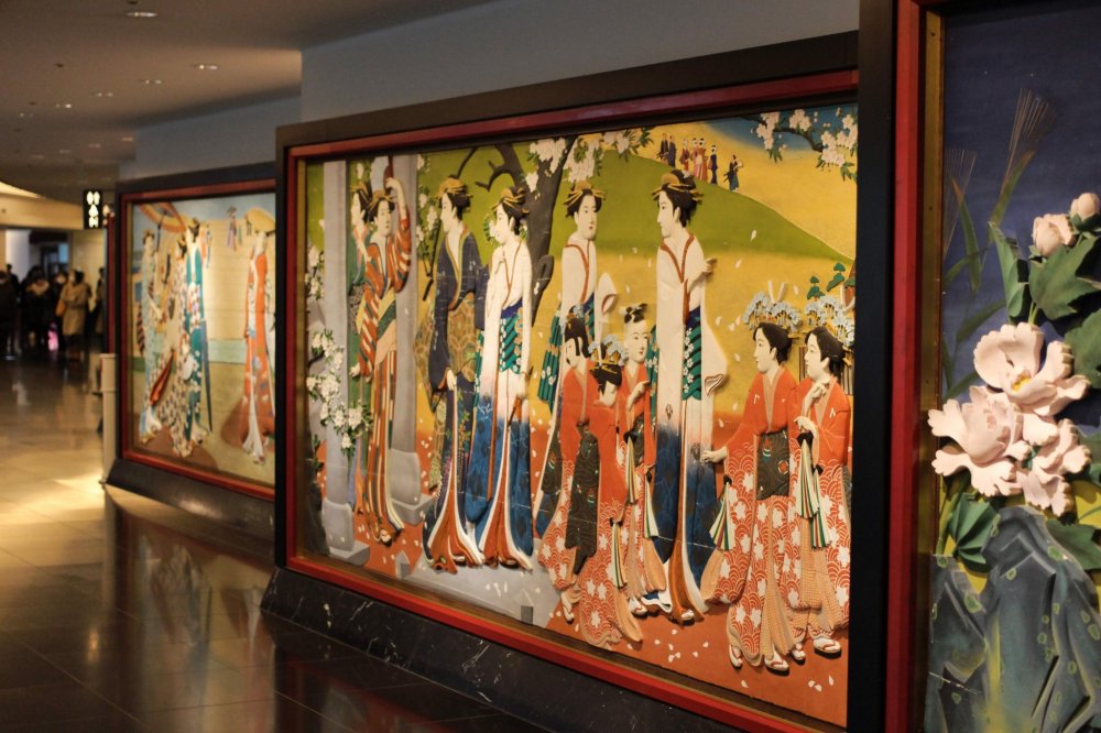 Just one of 700 Japanese paintings at Hotel Gajoen. 