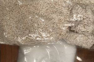 Рис-коджи и соль