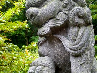 One of the guardians of the shrine