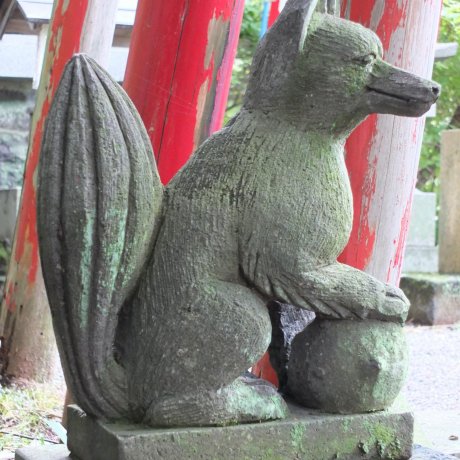 ศาลเจ้า Kyubi Inari ที่ Nasu Yumoto