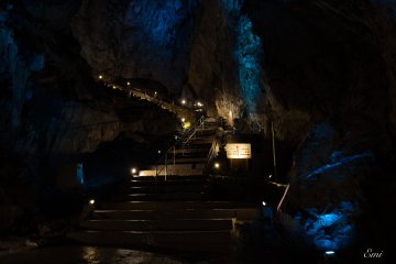 The cave’s temperature is about 11°C all year, with cool summers and warm winters