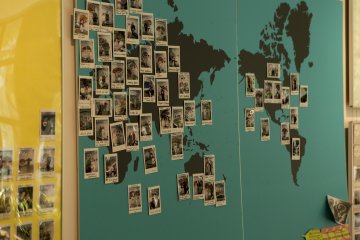 If you have your photograph taken it gets placed on the map to commemorate your visit at Marunouchi Café SEEK