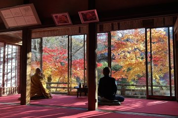 Meditation, an available Satoyama villa activity
