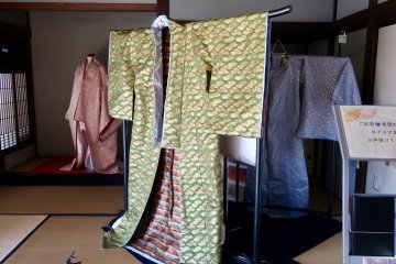 Heian Period costumes at Eiunso