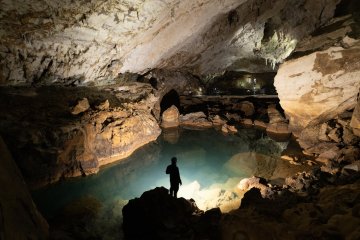 East Asia’s largest stalactite cave