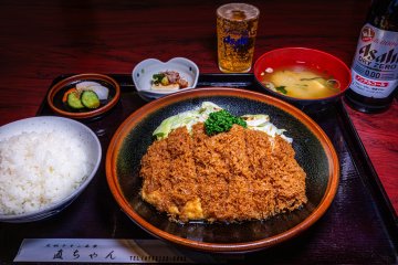 Naochan’s chicken nanban serves generous cutlets with a special sweet-and-sour sauce