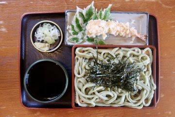 Cold udon with shrimp and ashitaba tempura