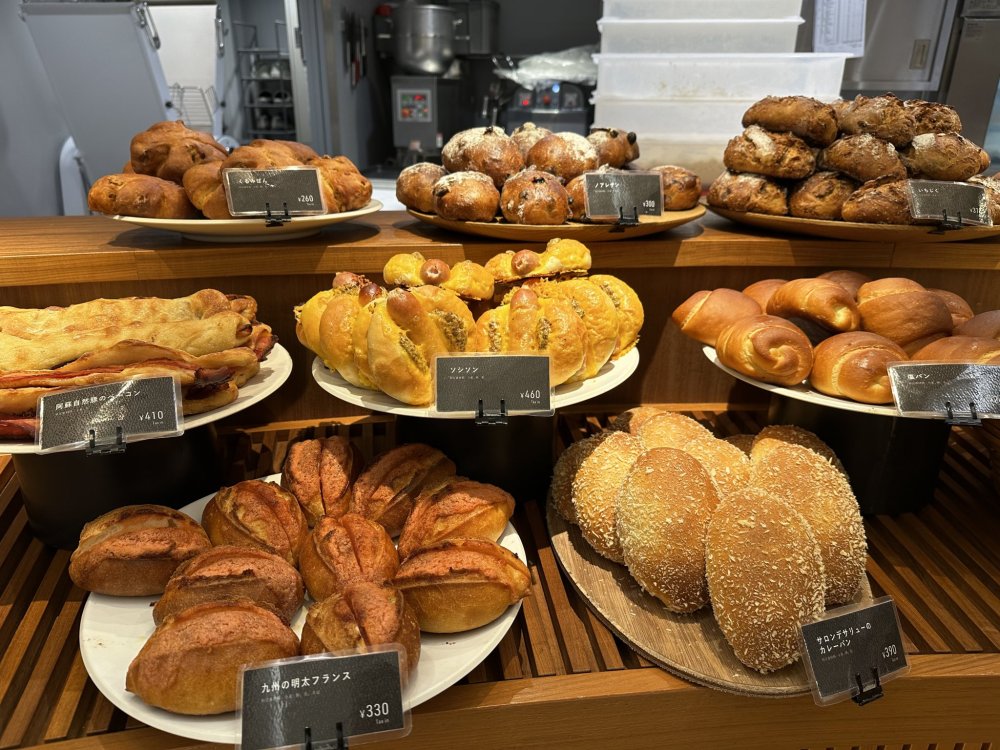 A wide variety of sweet and savory Japanese and French bread