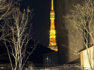 Tokyo Tower view from Azabudai Hills