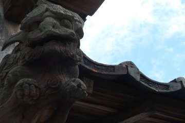 Wooden carving and blue sky