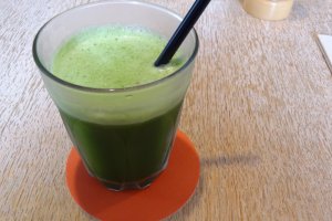 bills daily greens juice (¥700)