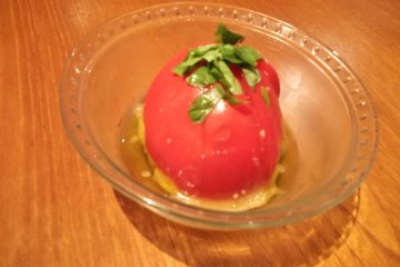 <p>Tomato aglio olio</p>