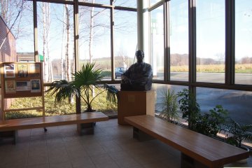 <p>The first floor of the museum have these French windows looking out to the amazing scenery.&nbsp;</p>