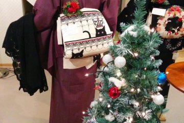 <p>Kimono Christmas party, Christmas kimono</p>