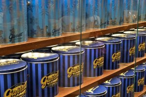 Garrett Popcorn Shops signature tins: Signature Blue Tin &amp; Garrett Signature Snowflake