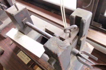 <p>Pre-electricity lathe used to make bowls and other turned goods</p>